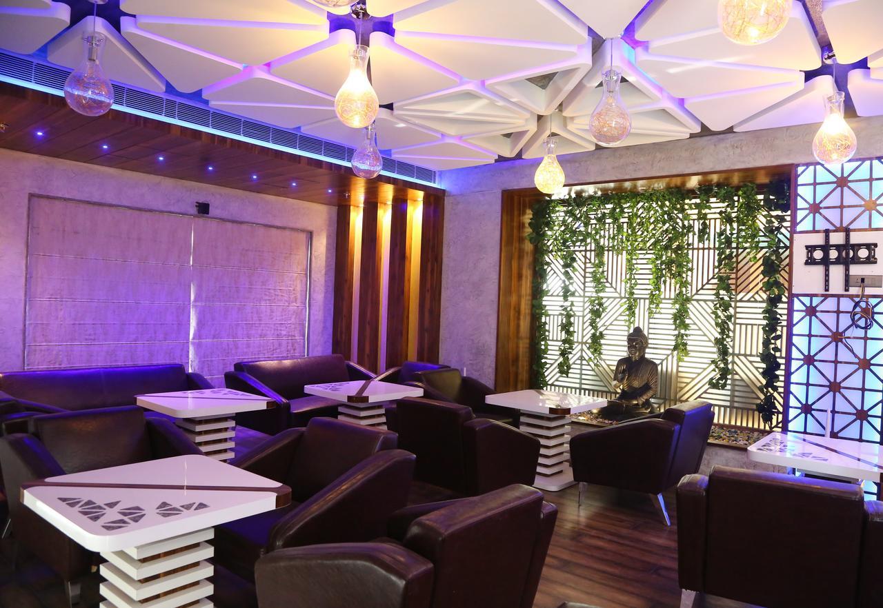 Skk Blu Hotel & Spa Udaipur Exterior photo